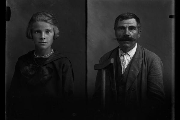 Jak wyglądali mieszkańcy okolic Tarnowa w XX-leciu międzywojennym? Wyjątkowa wystawa fotografii w Galerii Nierzeczywistej