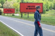Trzy billboardy za Ebbing, Missouri (napisy) - kadr 3
