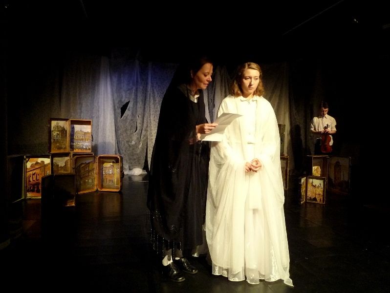 &quot;Dybuk&quot; premierowo w Teatrze Przedmieście