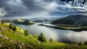 "Piękna Mongolia" - wystawa fotografii, pokaz strojów, degustacja potraw w WDK