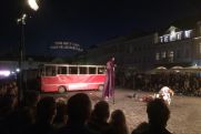 Zdjęcie z niedzielnego spektaklu plenerowego na rzeszowskim Rynku